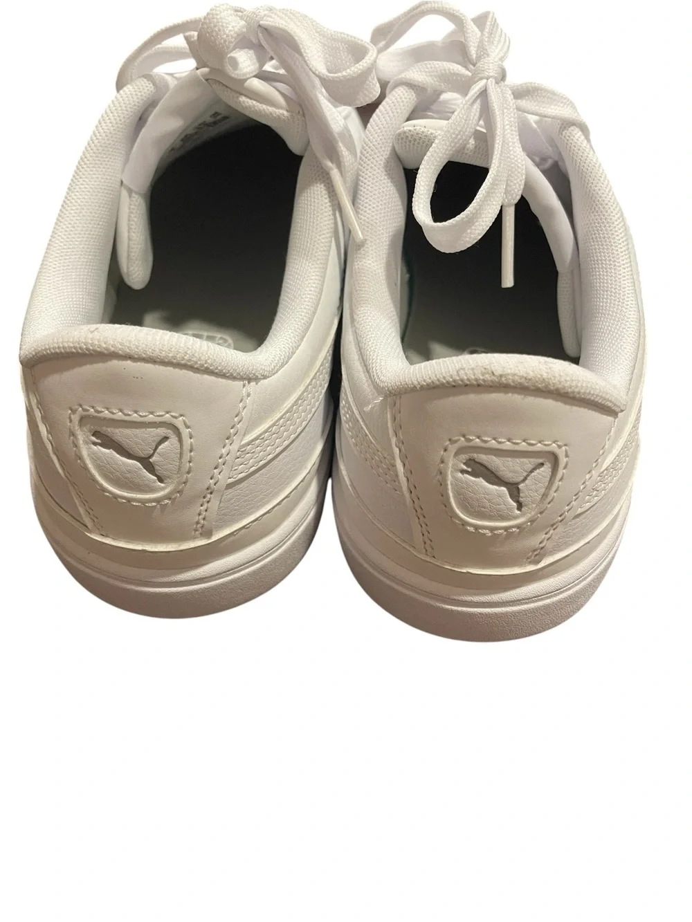 Puma Women's White Low-Top Lace-Up Sneakers Size 9.5